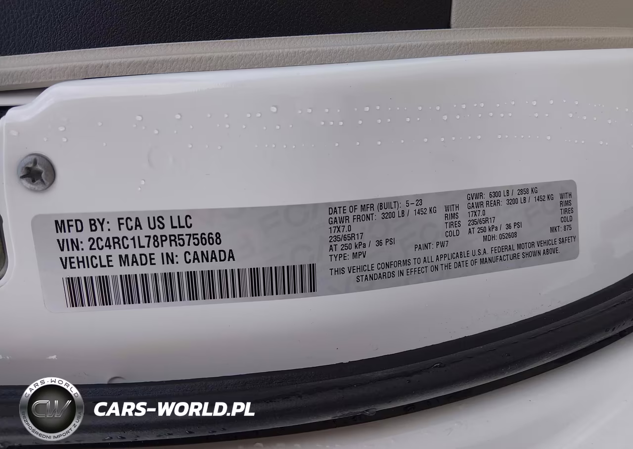 2023 Chrysler Pacifica Hybrid Touring L VIN:2C4RC1L78PR575668 - 9