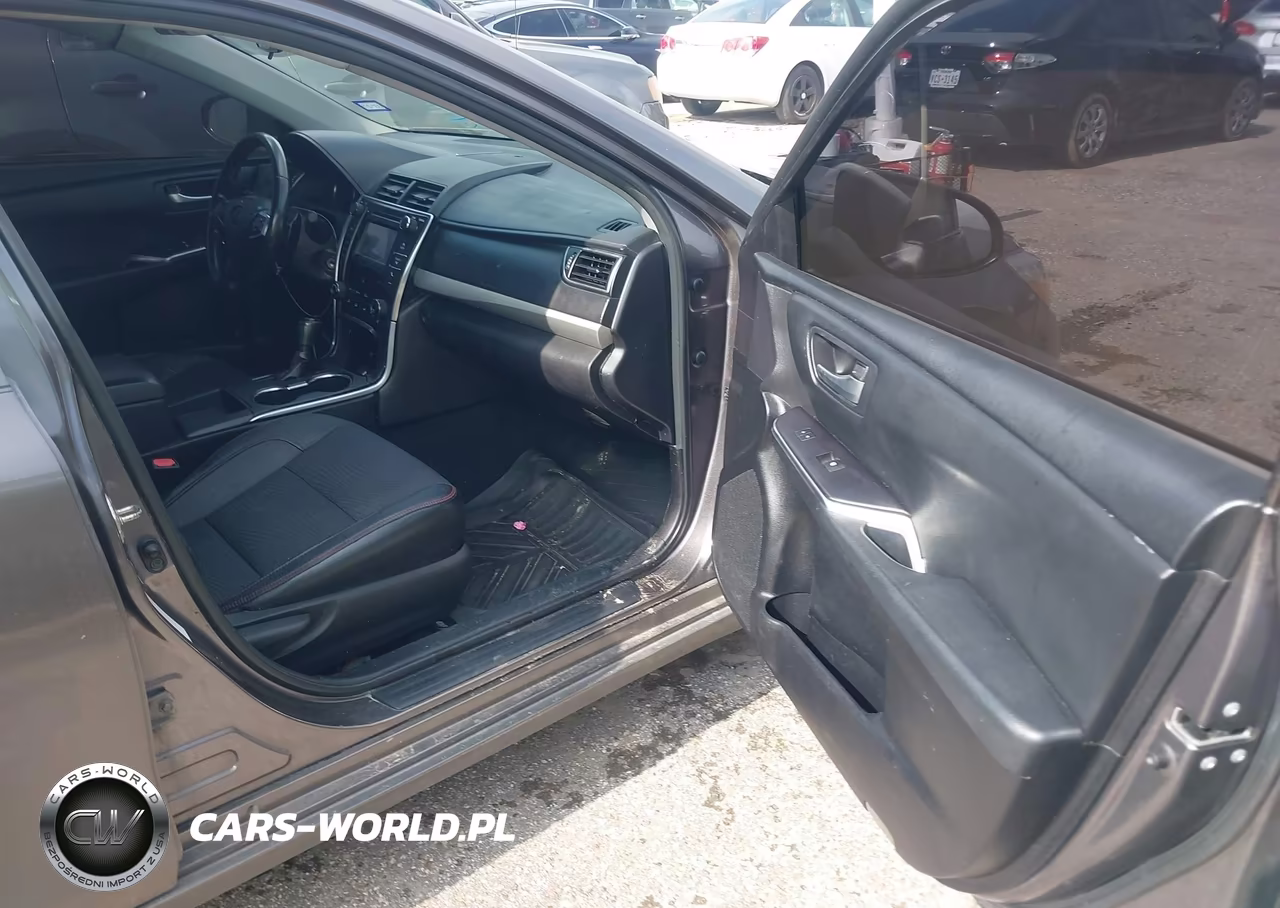 2016 Toyota Camry Se VIN:4T1BF1FK4GU552492 - 5