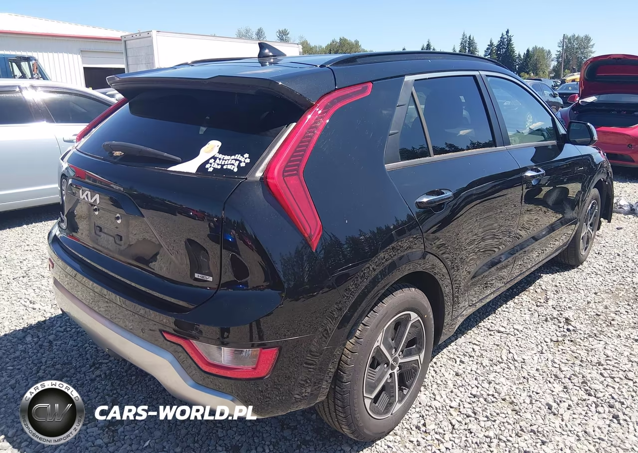 2023 Kia Niro Sx VIN:KNDCT3LE7P5036648 - 4