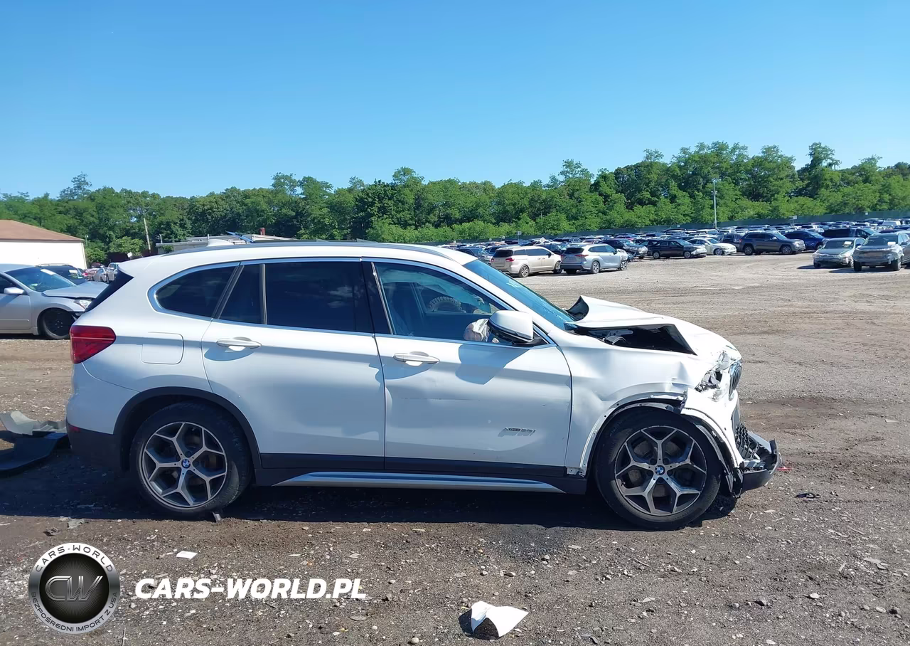 2016 BMW X1 xDrive28I VIN:WBXHT3C34G5F64884 - 13