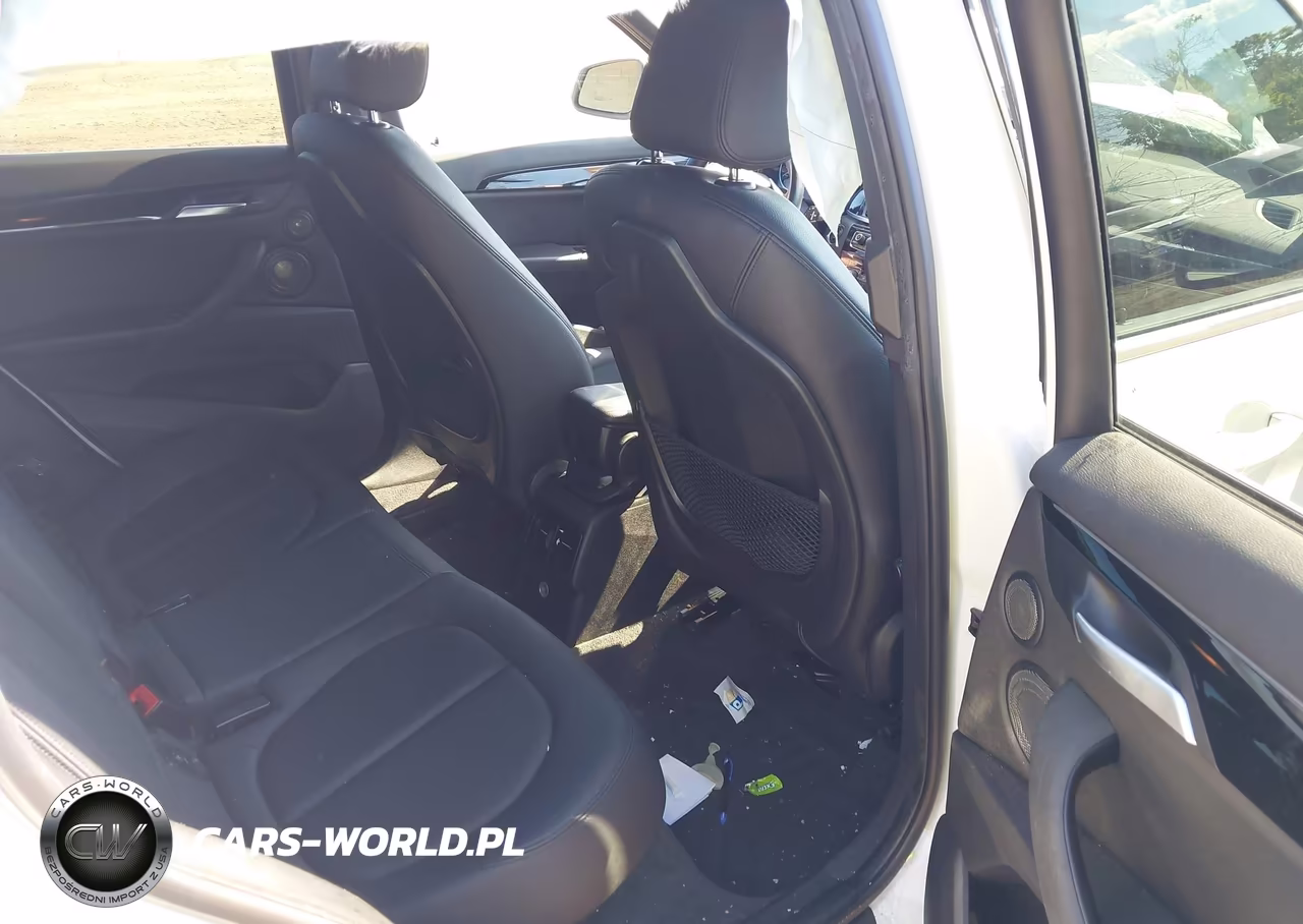 2016 BMW X1 xDrive28I VIN:WBXHT3C34G5F64884 - 8