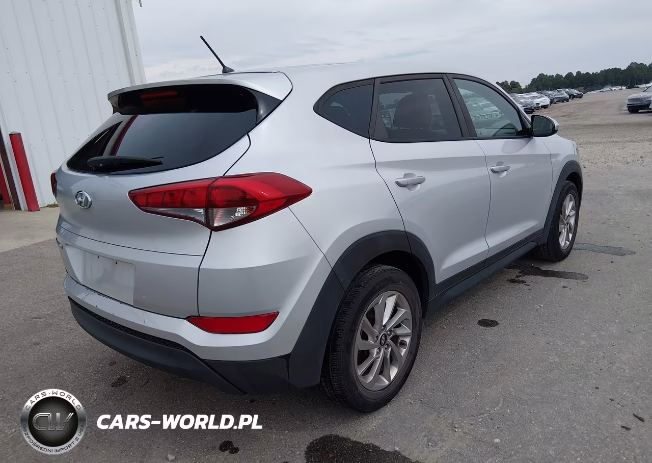 2018 Hyundai Tucson Se VIN:KM8J23A40JU655752 - 4