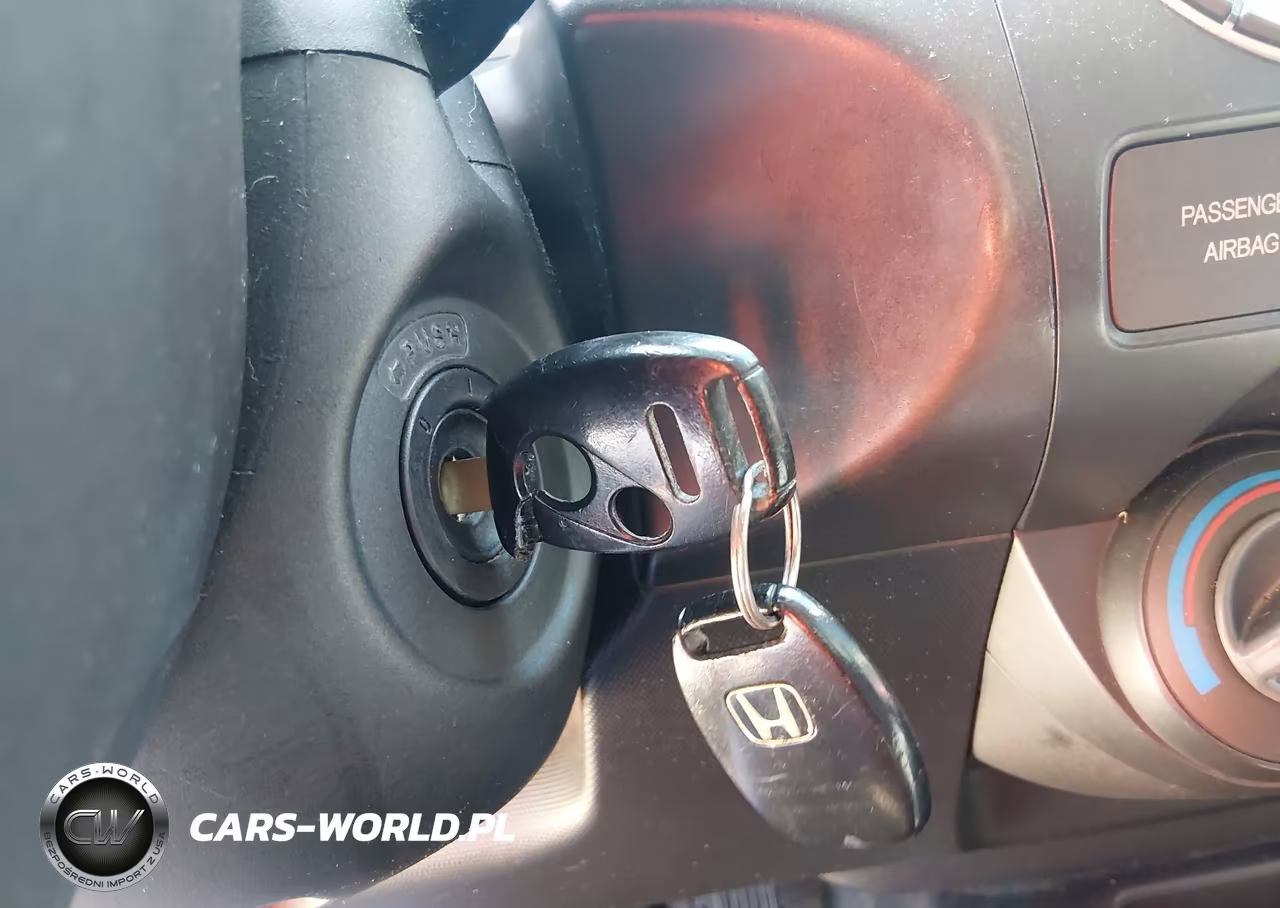 2007 Honda Fit Sport VIN:JHMGD38697S008320 - 11