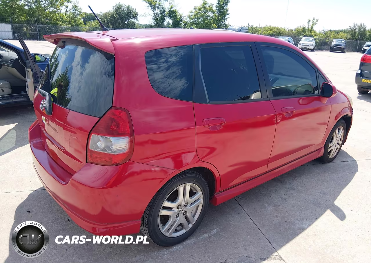 2007 Honda Fit Sport VIN:JHMGD38697S008320 - 4