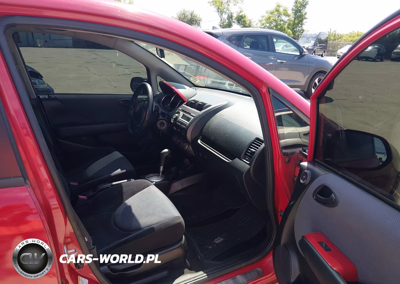 2007 Honda Fit Sport VIN:JHMGD38697S008320 - 5