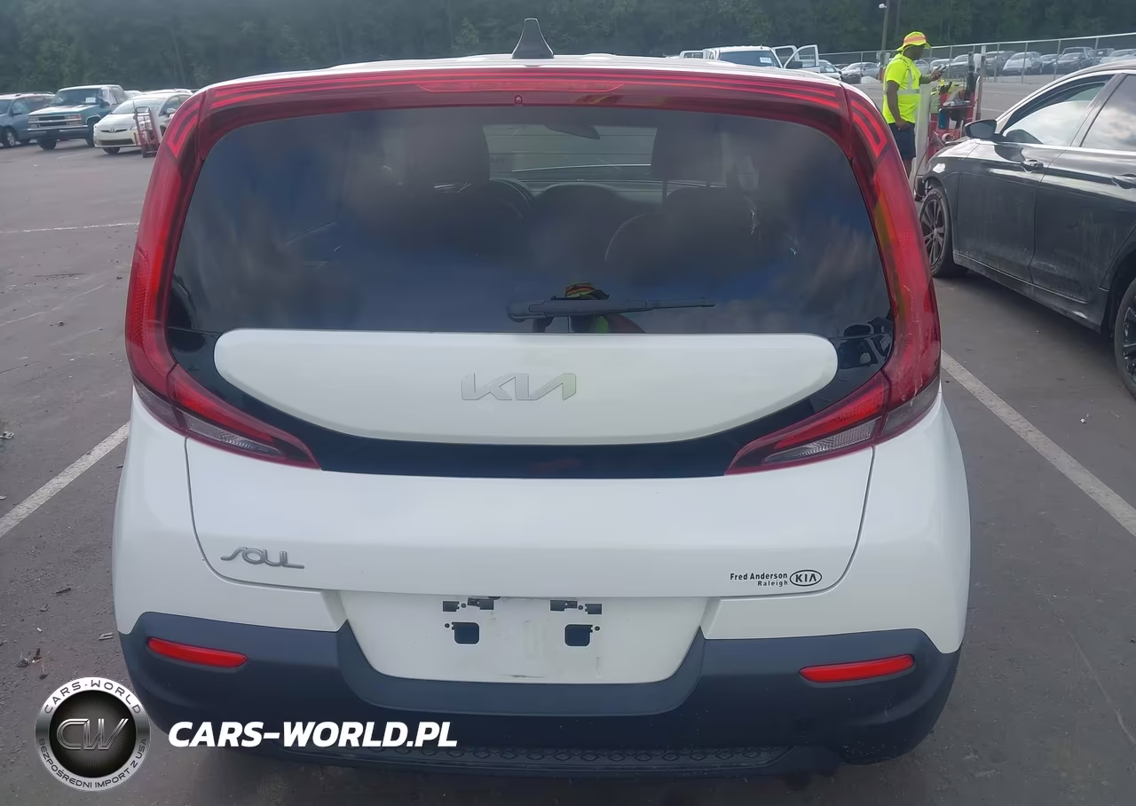 2022 Kia Soul Lx VIN:KNDJ23AU7N7813495 - 17