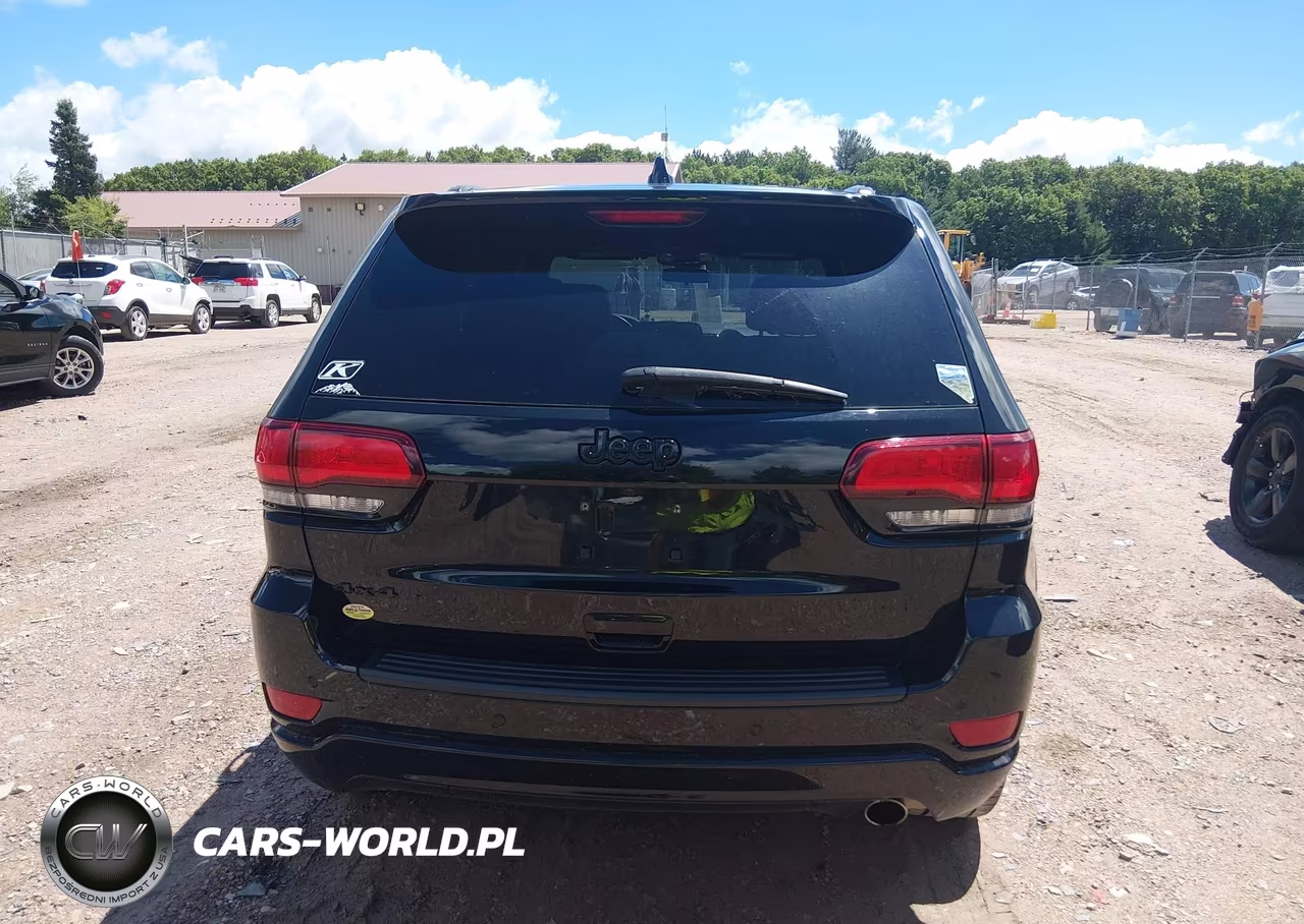 2021 Jeep Grand Cherokee Laredo X 4X4 VIN:1C4RJFAG4MC530351 - 16