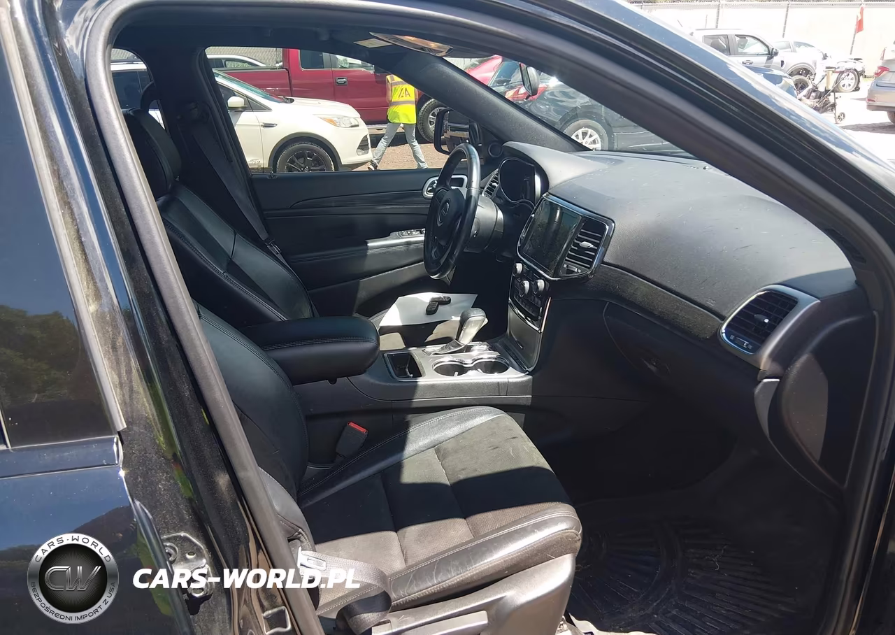 2021 Jeep Grand Cherokee Laredo X 4X4 VIN:1C4RJFAG4MC530351 - 5