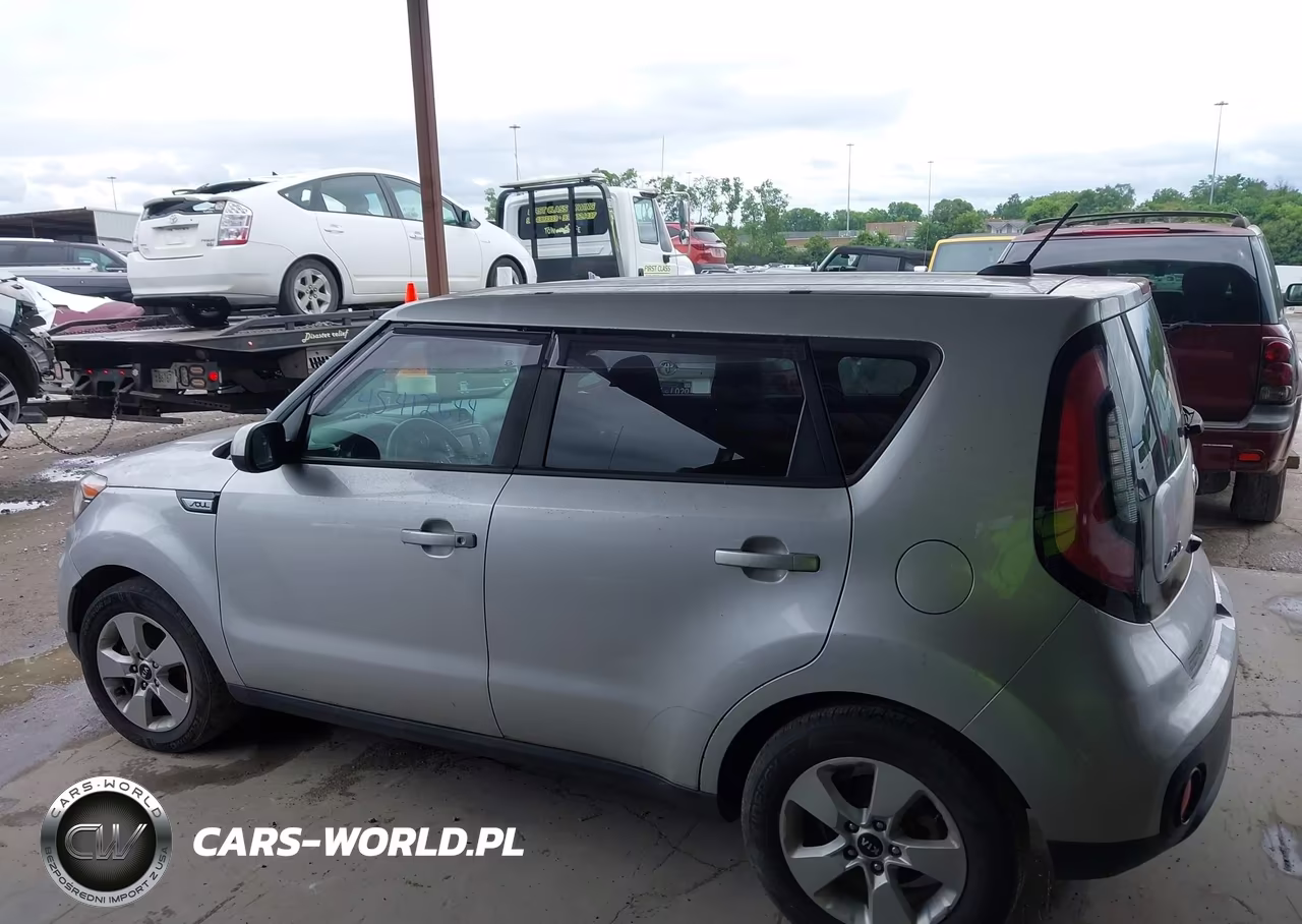 2019 Kia Soul VIN:KNDJN2A26K7653850 - 14