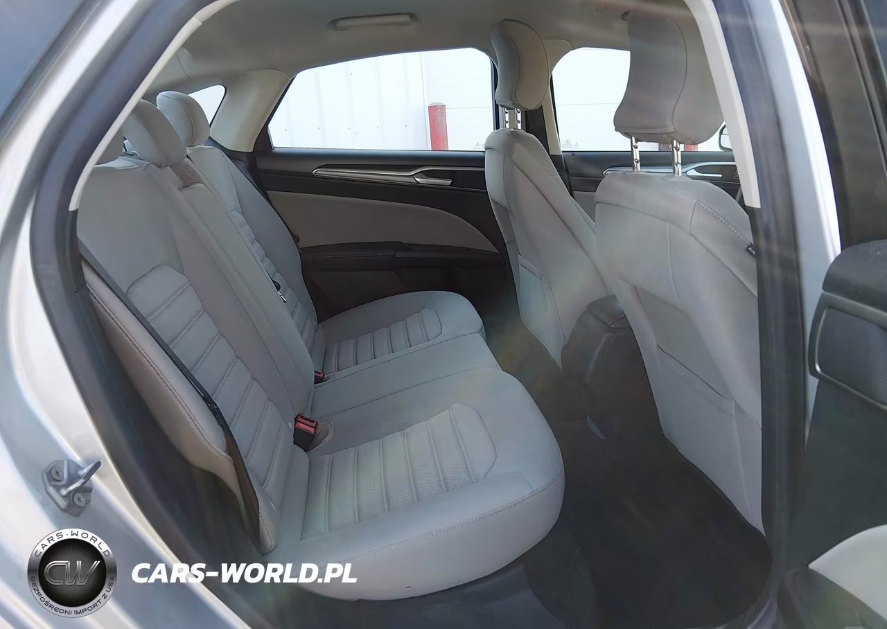 2018 Ford Fusion Hybrid S VIN:3FA6P0UU4JR271606 - 8