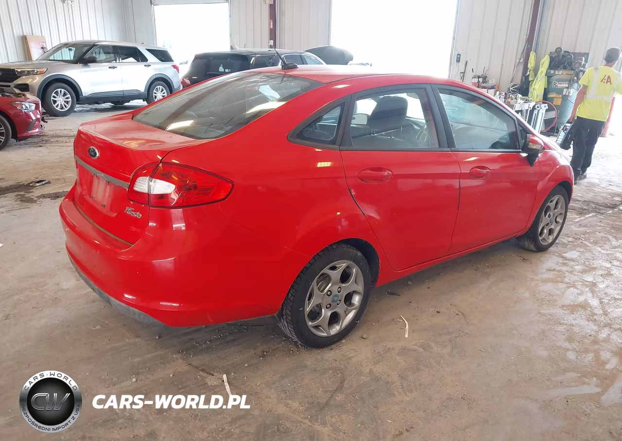 2012 Ford Fiesta Sel VIN:3FADP4CJ7CM195028 - 4