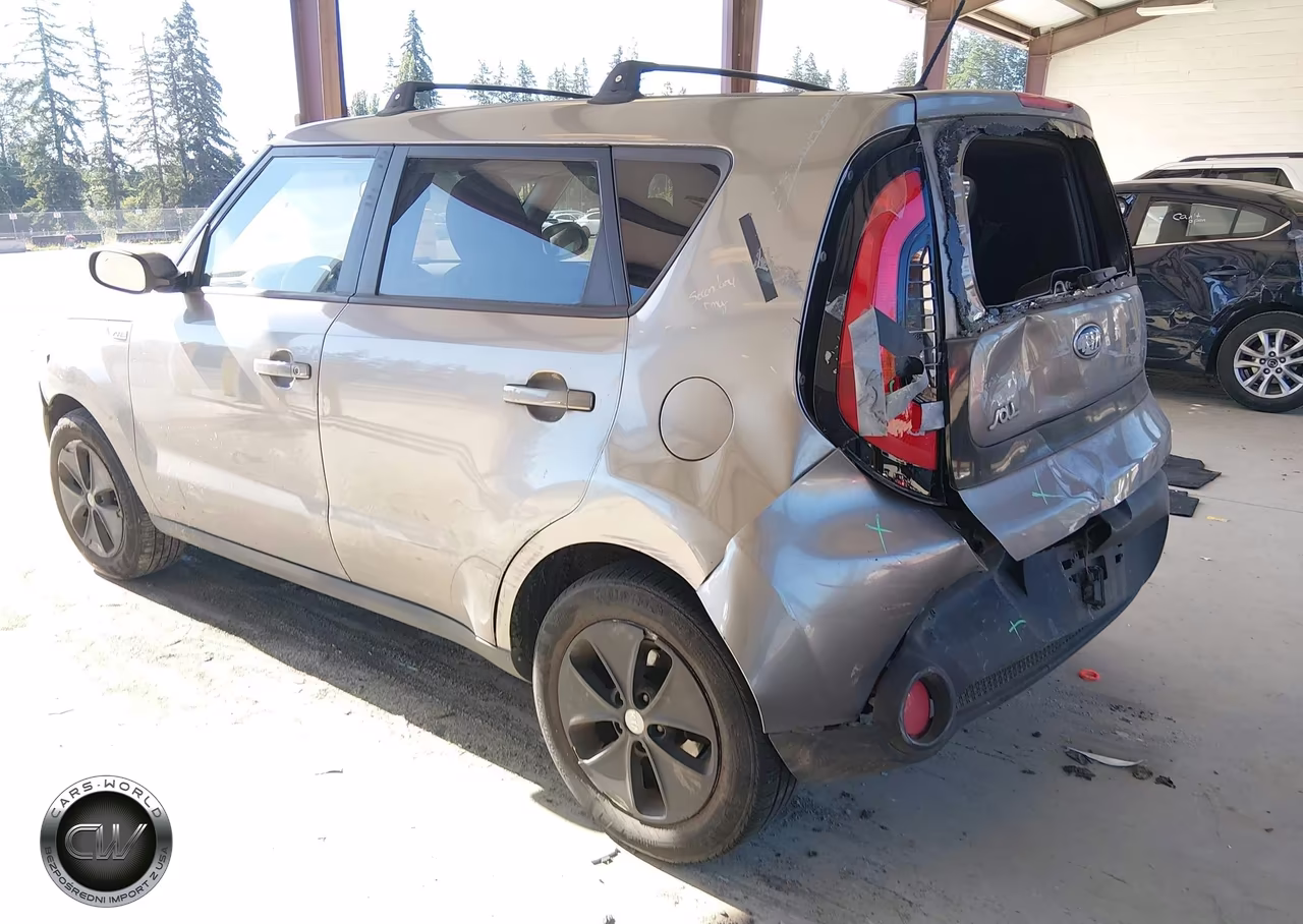 2015 Kia Soul VIN:KNDJN2A28F7123482 - 3