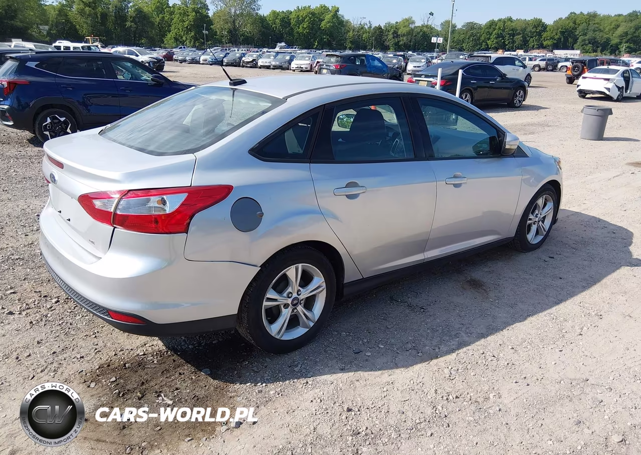 2014 Ford Focus Se VIN:1FADP3F29EL222507 - 4