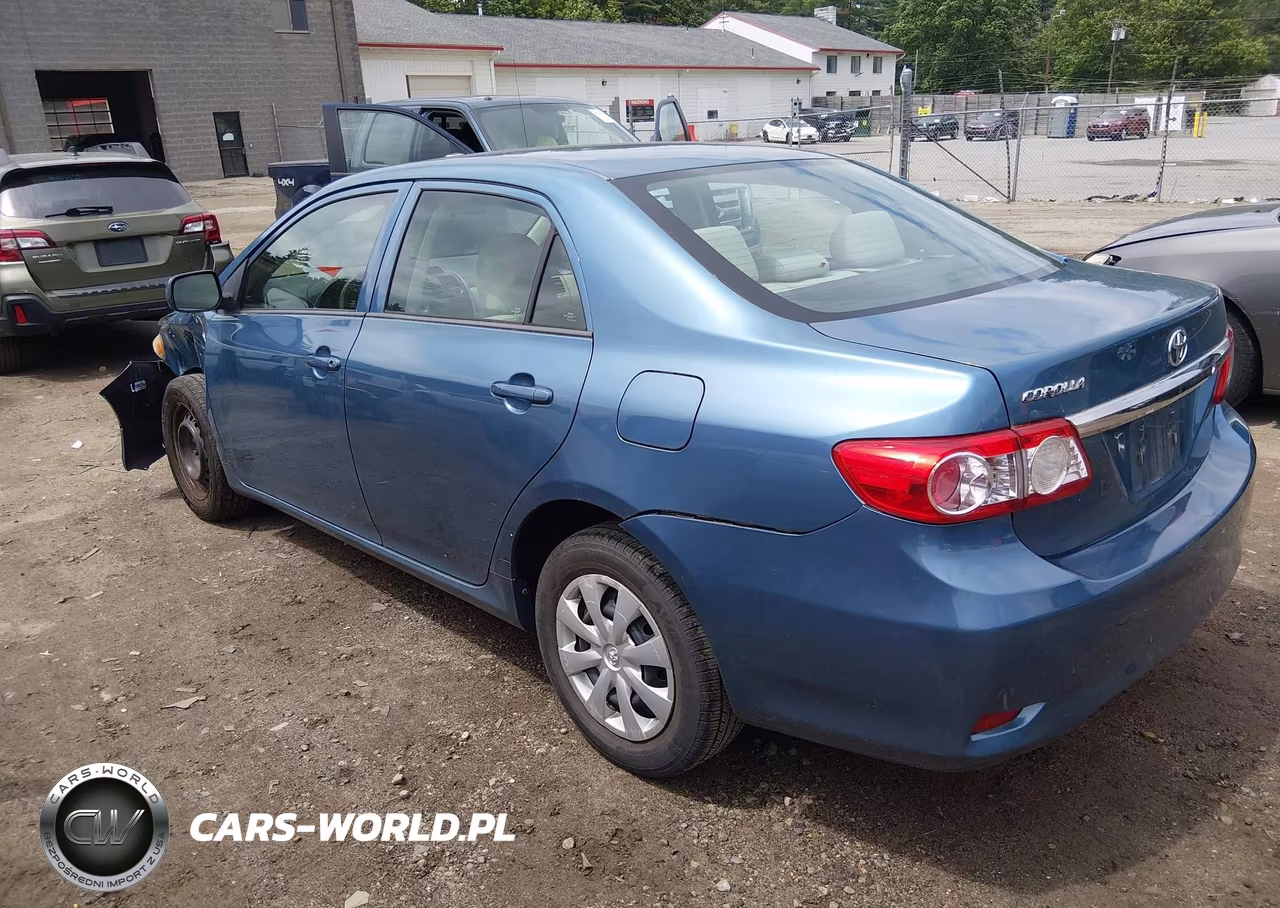 2013 Toyota Corolla L VIN:5YFBU4EE2DP165259 - 3
