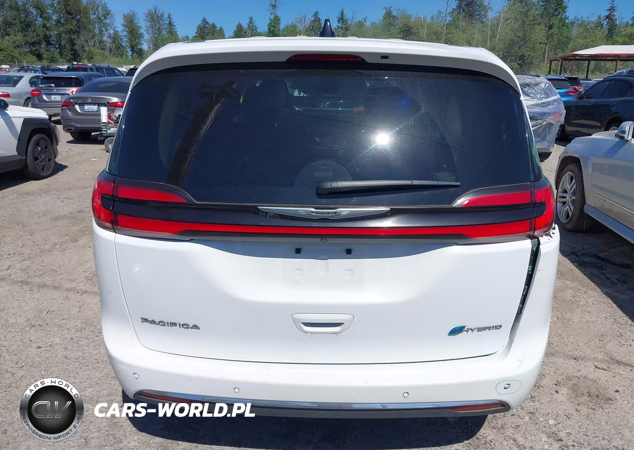 2023 Chrysler Pacifica Hybrid Limited VIN:2C4RC1S75PR630501 - 16