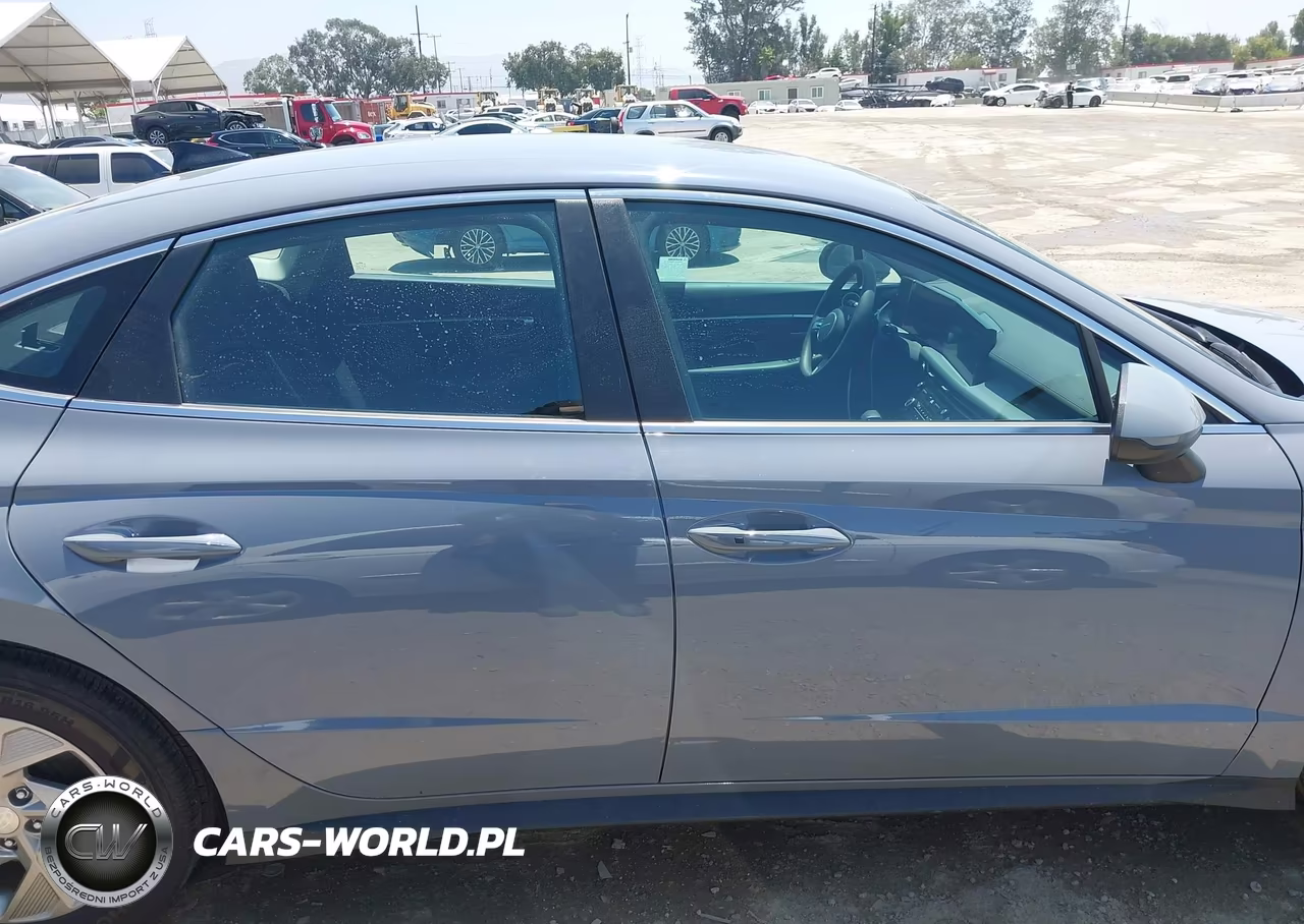 2025 Hyundai Sonata Se VIN:KMHL24JA5SA516966 - 13