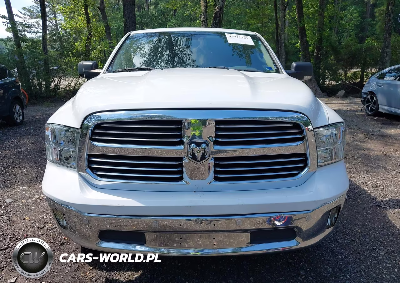 2016 Ram 1500 Lone Star VIN:1C6RR6GT2GS327005 - 13