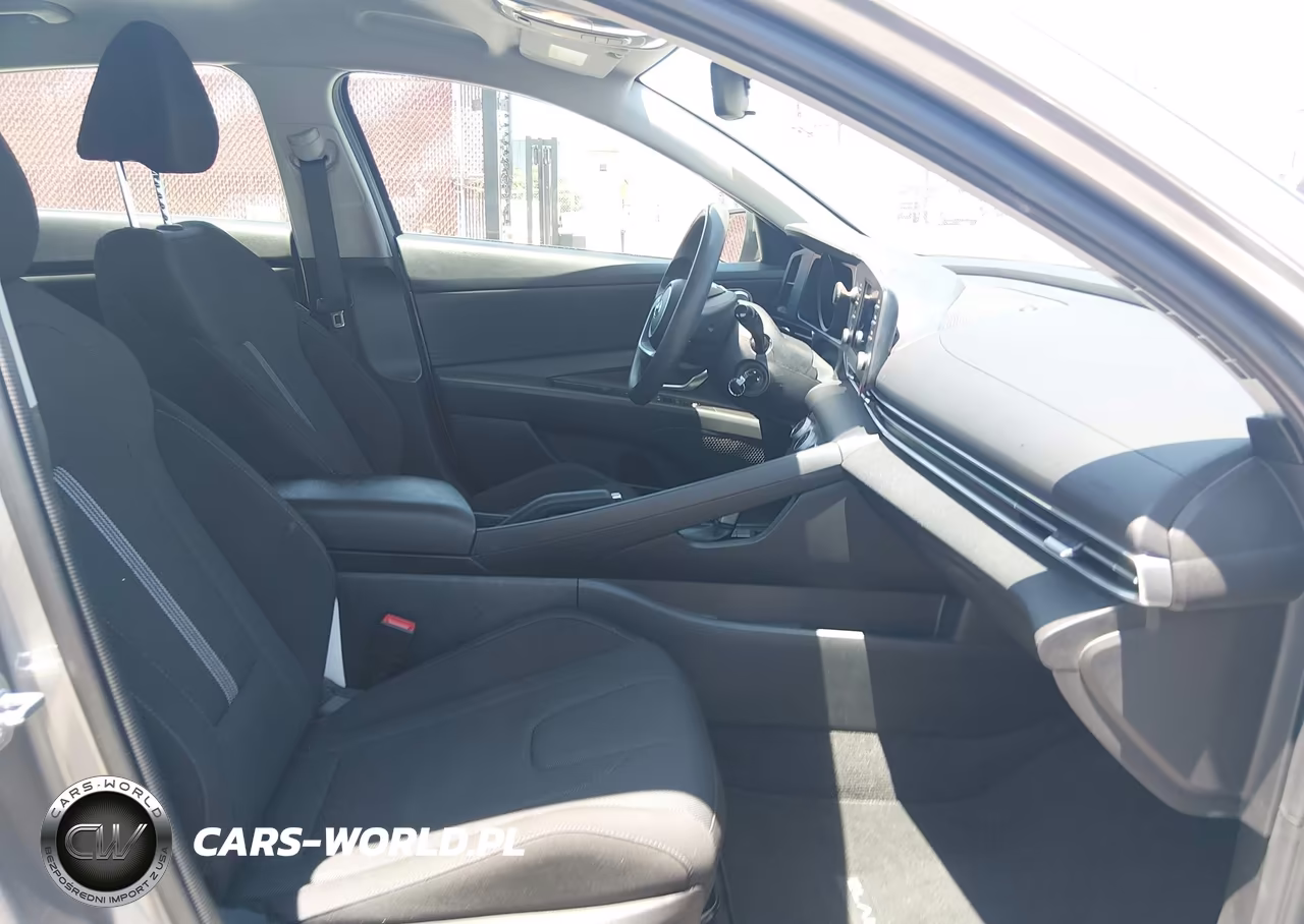 2023 Hyundai Elantra Se VIN:KMHLL4AG6PU556030 - 5