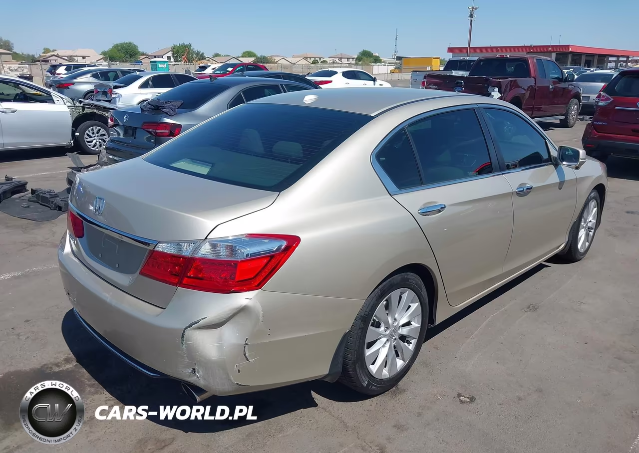 2015 Honda Accord Ex-L VIN:1HGCR2F8XFA139245 - 4