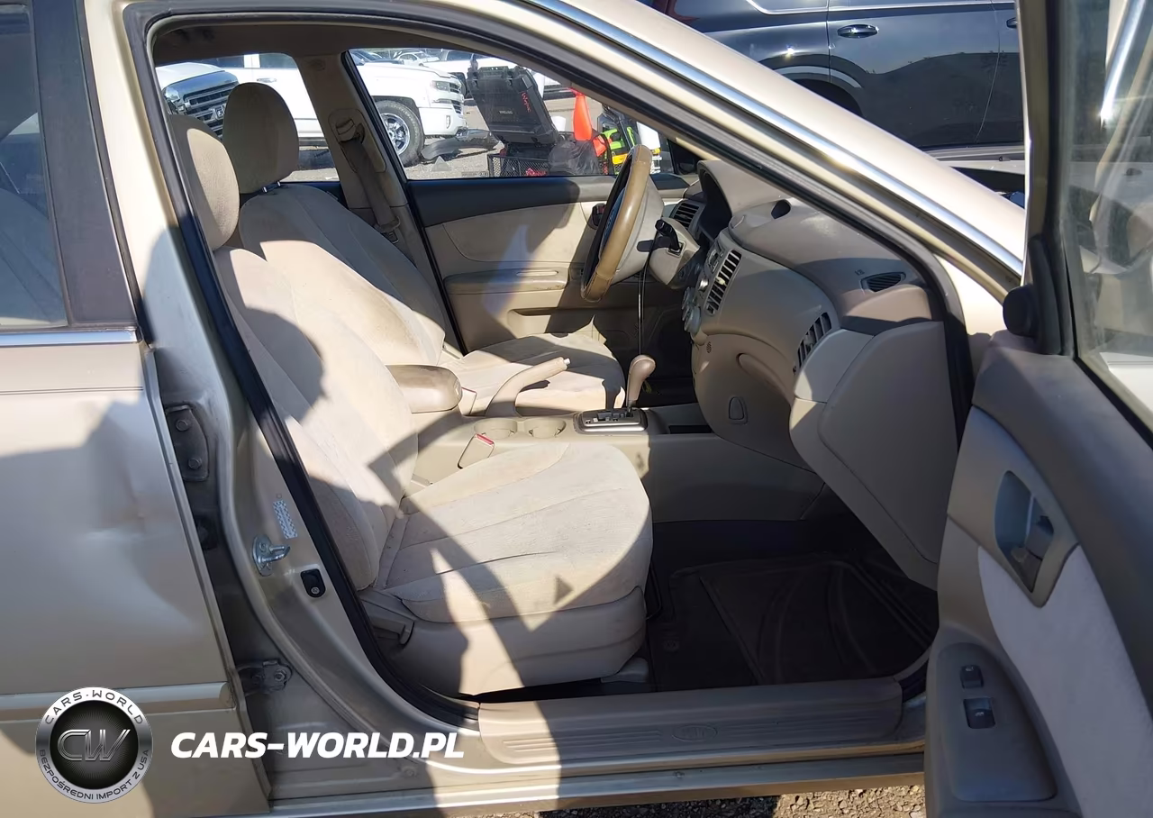 2008 Kia Optima Lx VIN:KNAGE123285265530 - 5