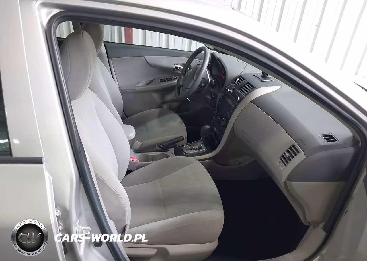 2010 Toyota Corolla Le VIN:1NXBU4EE1AZ251799 - 5