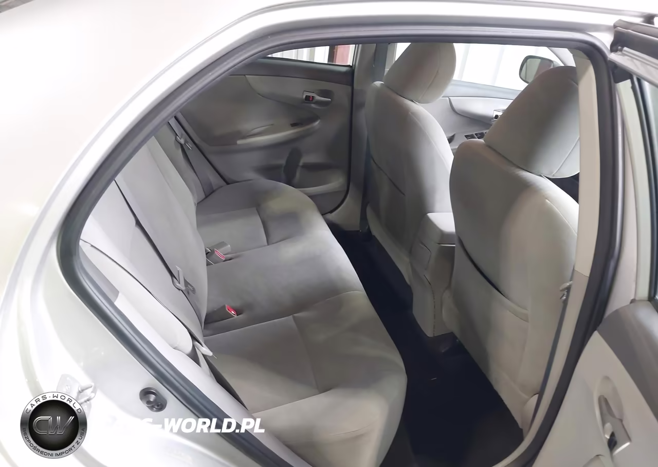 2010 Toyota Corolla Le VIN:1NXBU4EE1AZ251799 - 8
