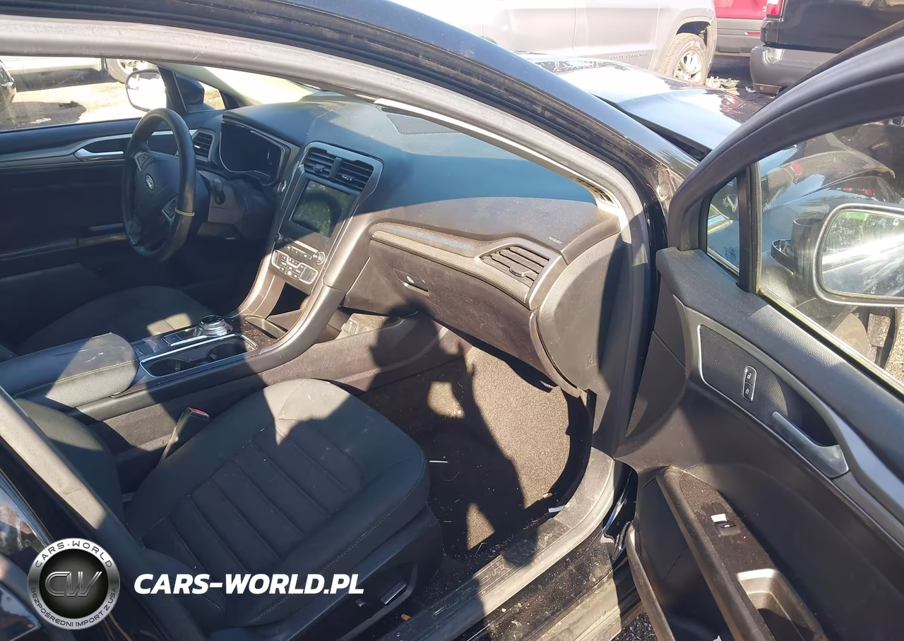 2017 Ford Fusion Se VIN:3FA6P0H79HR348131 - 5