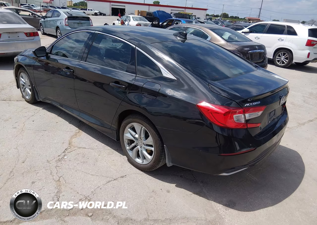 2018 Honda Accord Lx VIN:1HGCV1F10JA105140 - 3