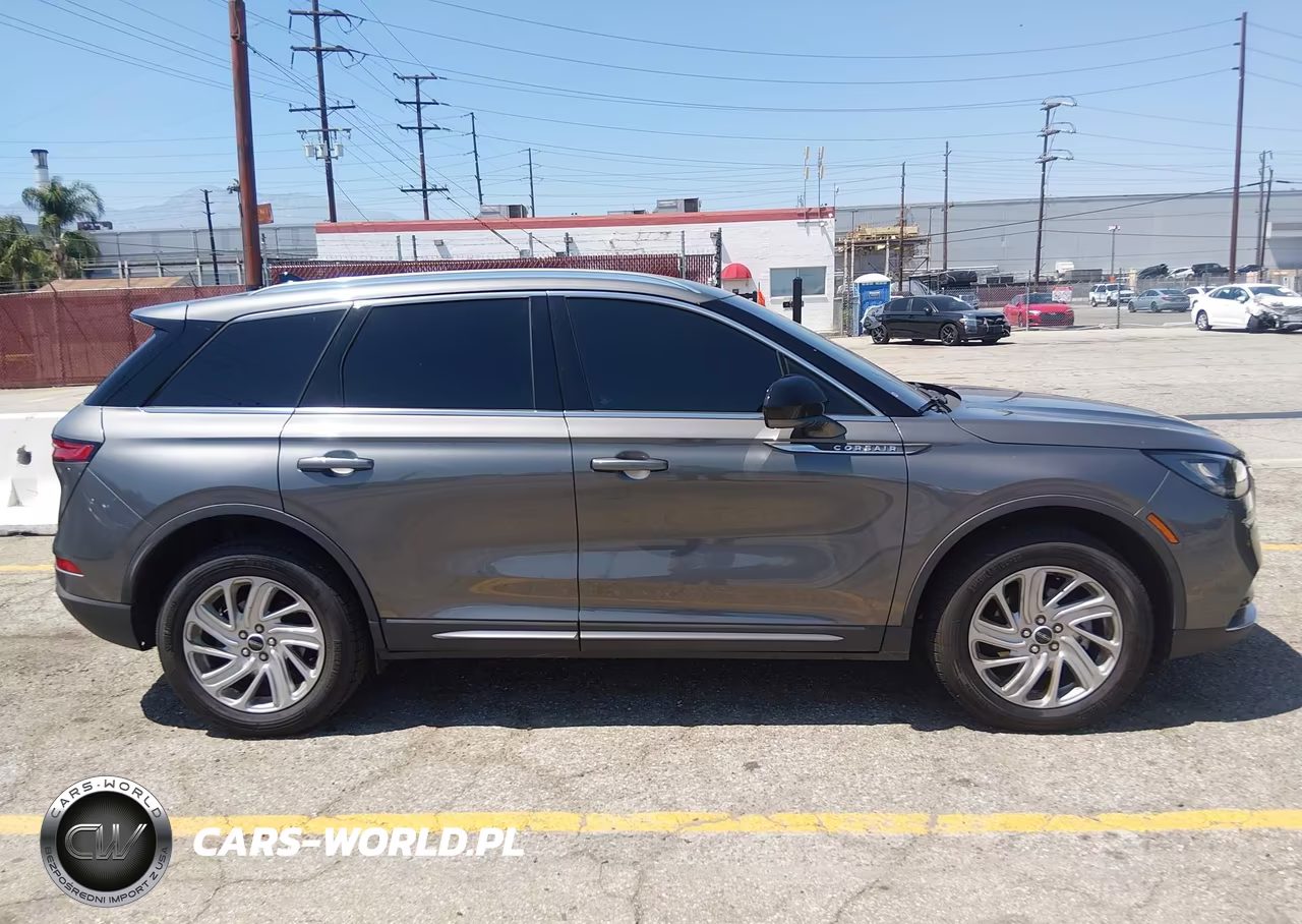 2022 Lincoln Corsair Standard VIN:5LMCJ1C99NUL36779 - 13