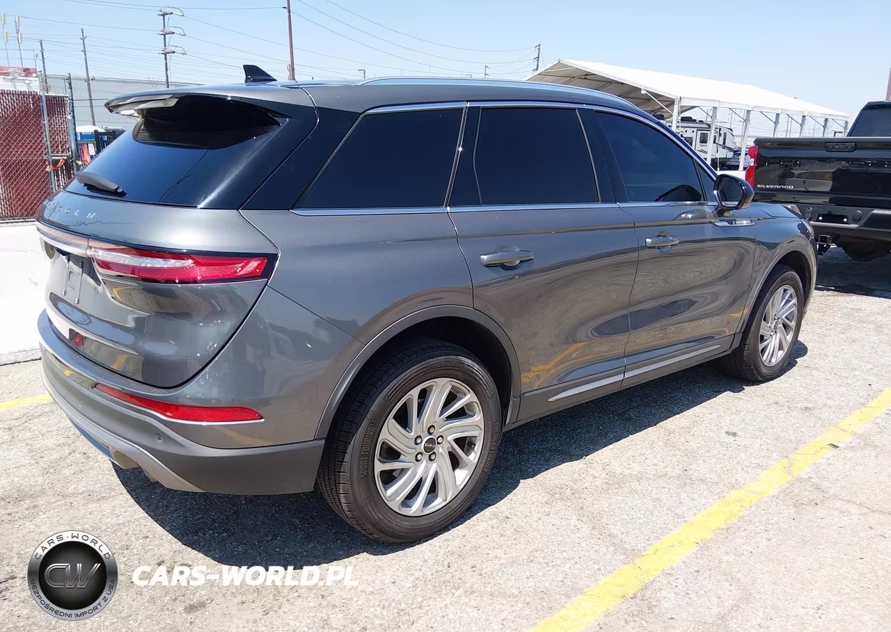2022 Lincoln Corsair Standard VIN:5LMCJ1C99NUL36779 - 4