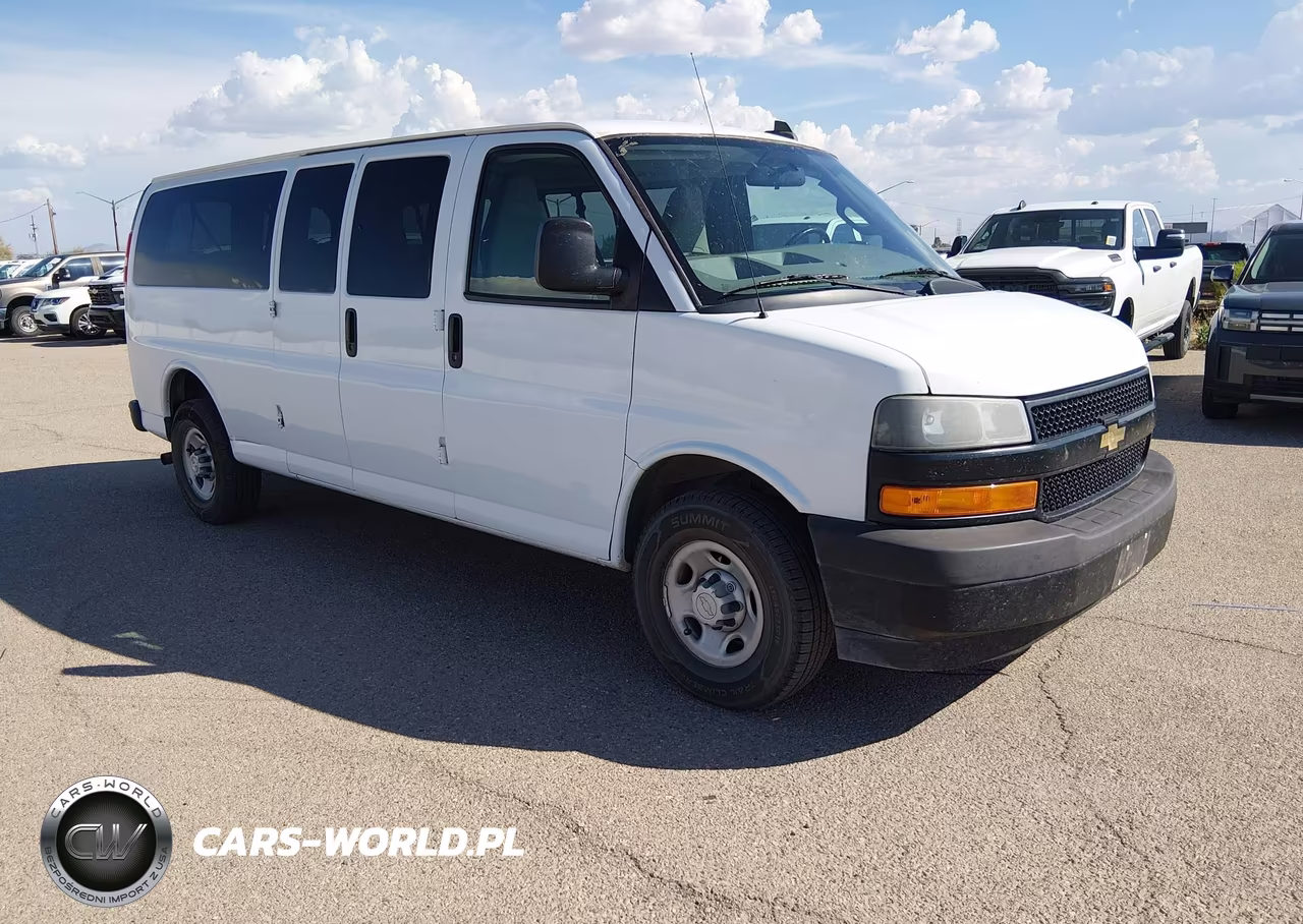 2019 Chevrolet Express 3500 Ls – zdjęcie 1 z 19