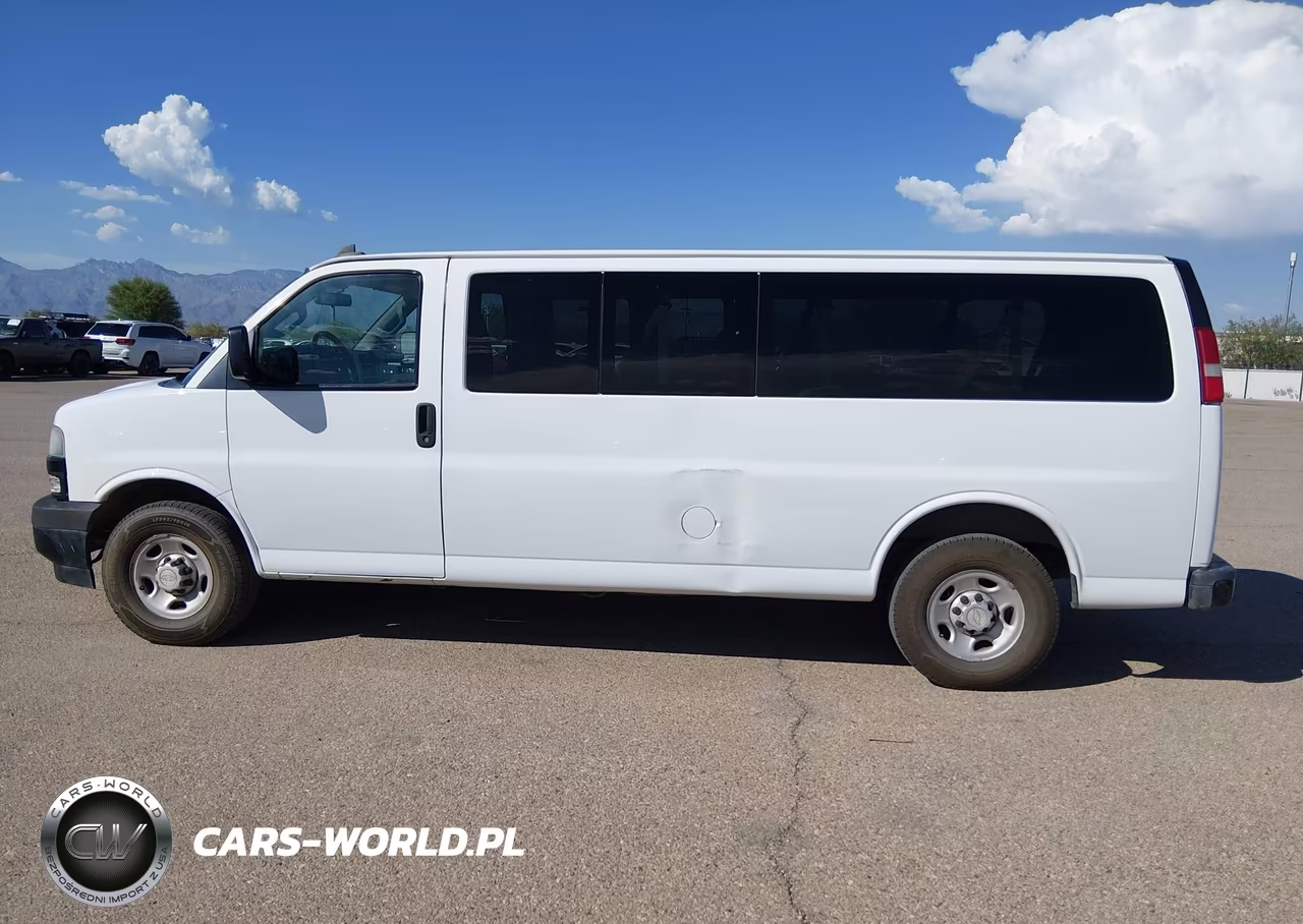2019 Chevrolet Express 3500 Ls VIN:1GAZGNFG1K1289271 - 17