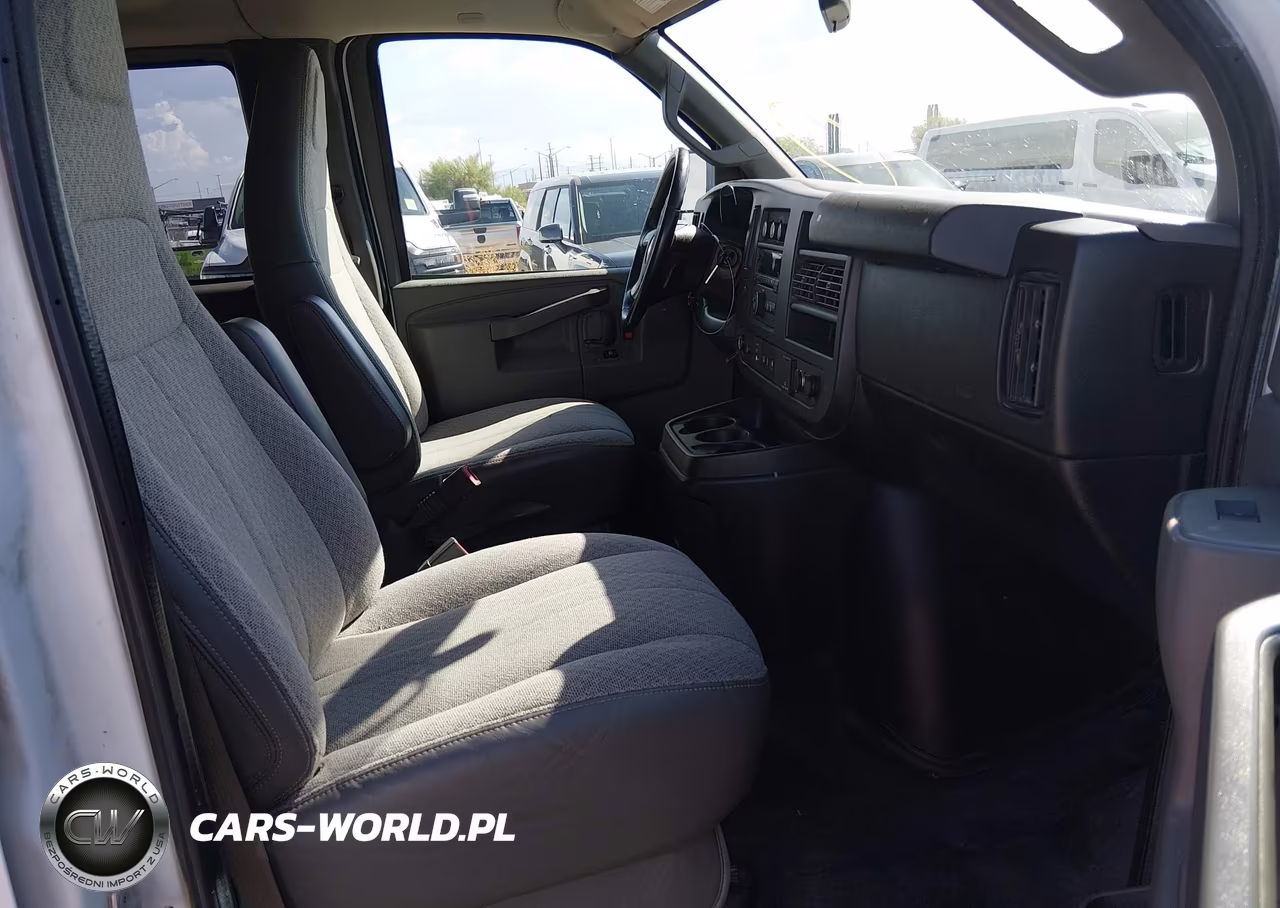2019 Chevrolet Express 3500 Ls VIN:1GAZGNFG1K1289271 - 5