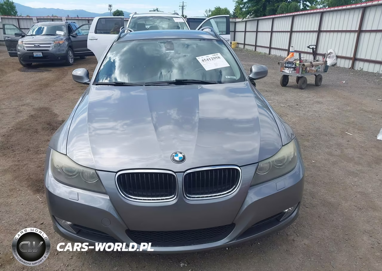 2010 BMW 328I xDrive VIN:WBAUU3C50AA540889 - 12