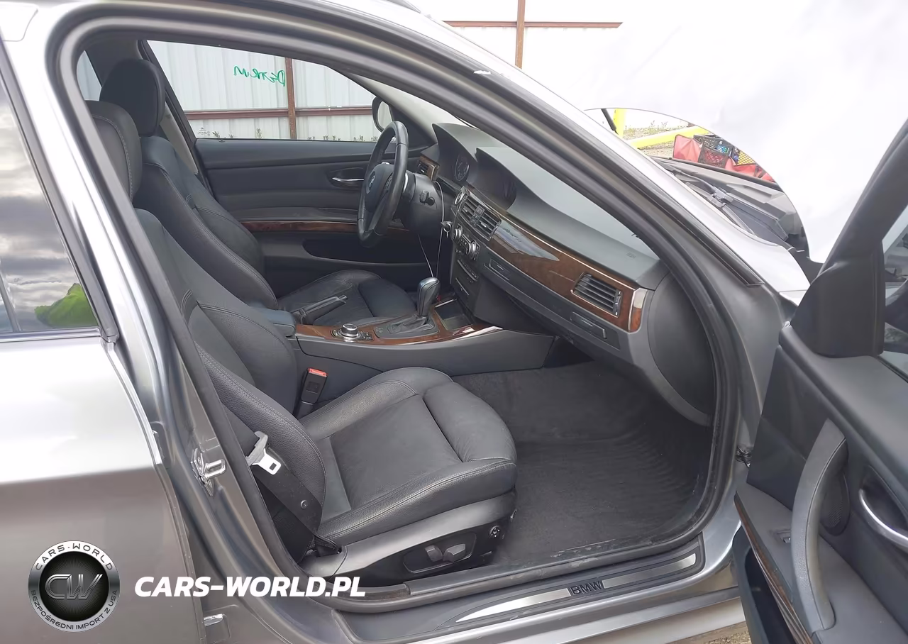 2010 BMW 328I xDrive VIN:WBAUU3C50AA540889 - 5