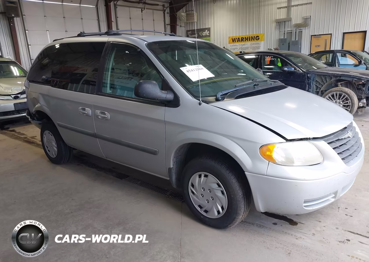 2005 Chrysler Town & Country