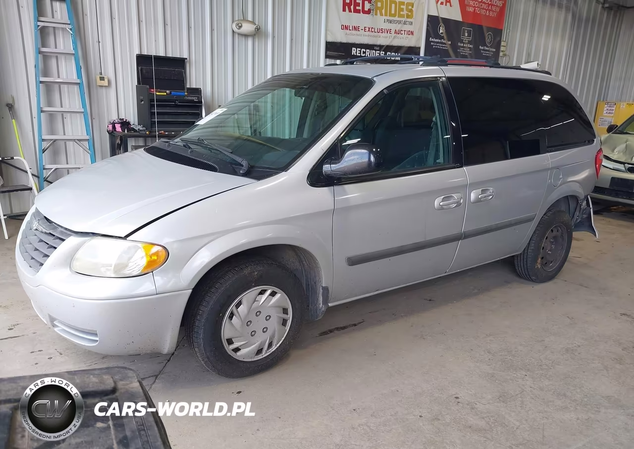2005 Chrysler Town & Country VIN:1C8GP45R25B196266 - 2