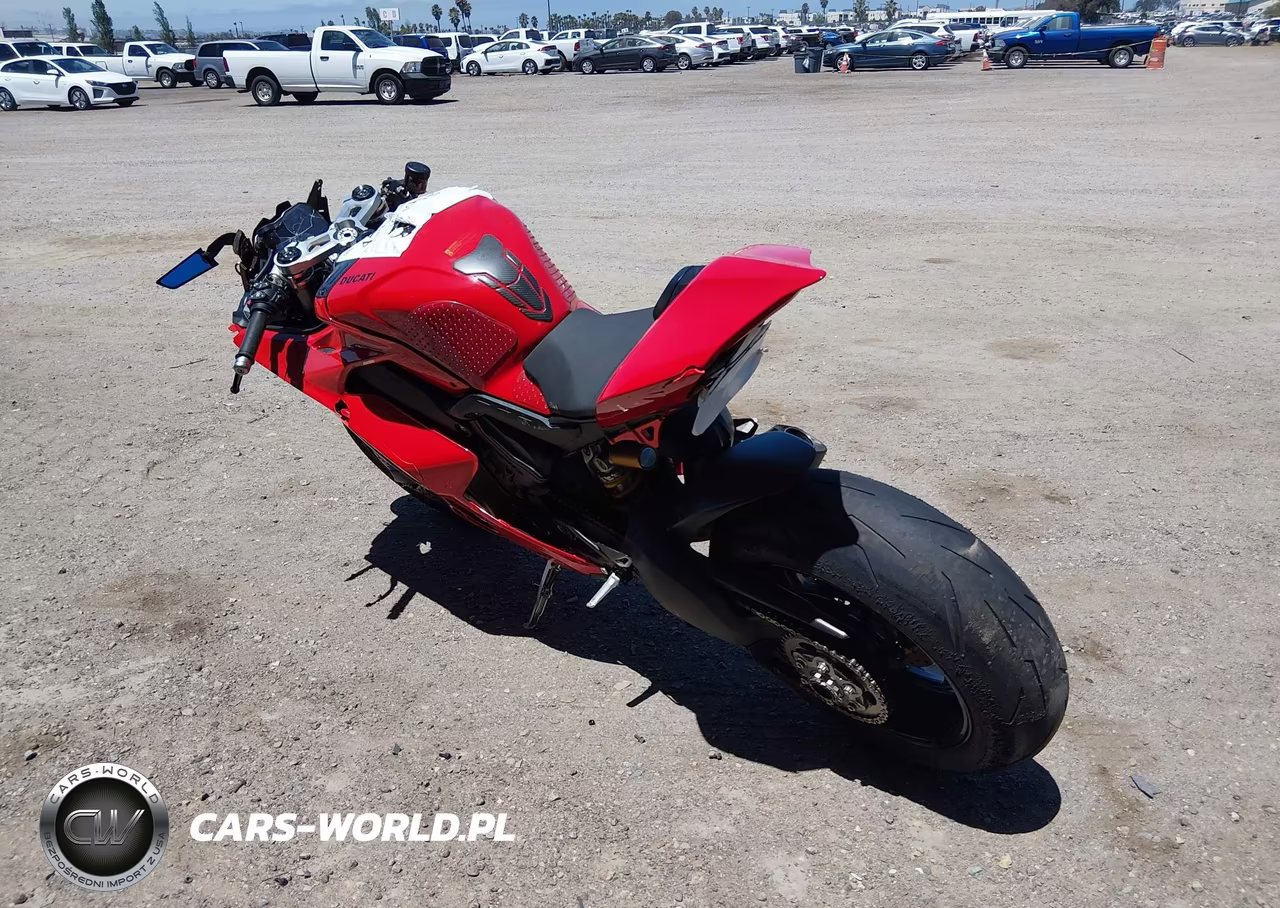 2024 Ducati Panigale V4S VIN:ZDMDAGWW3RB008361 - 3