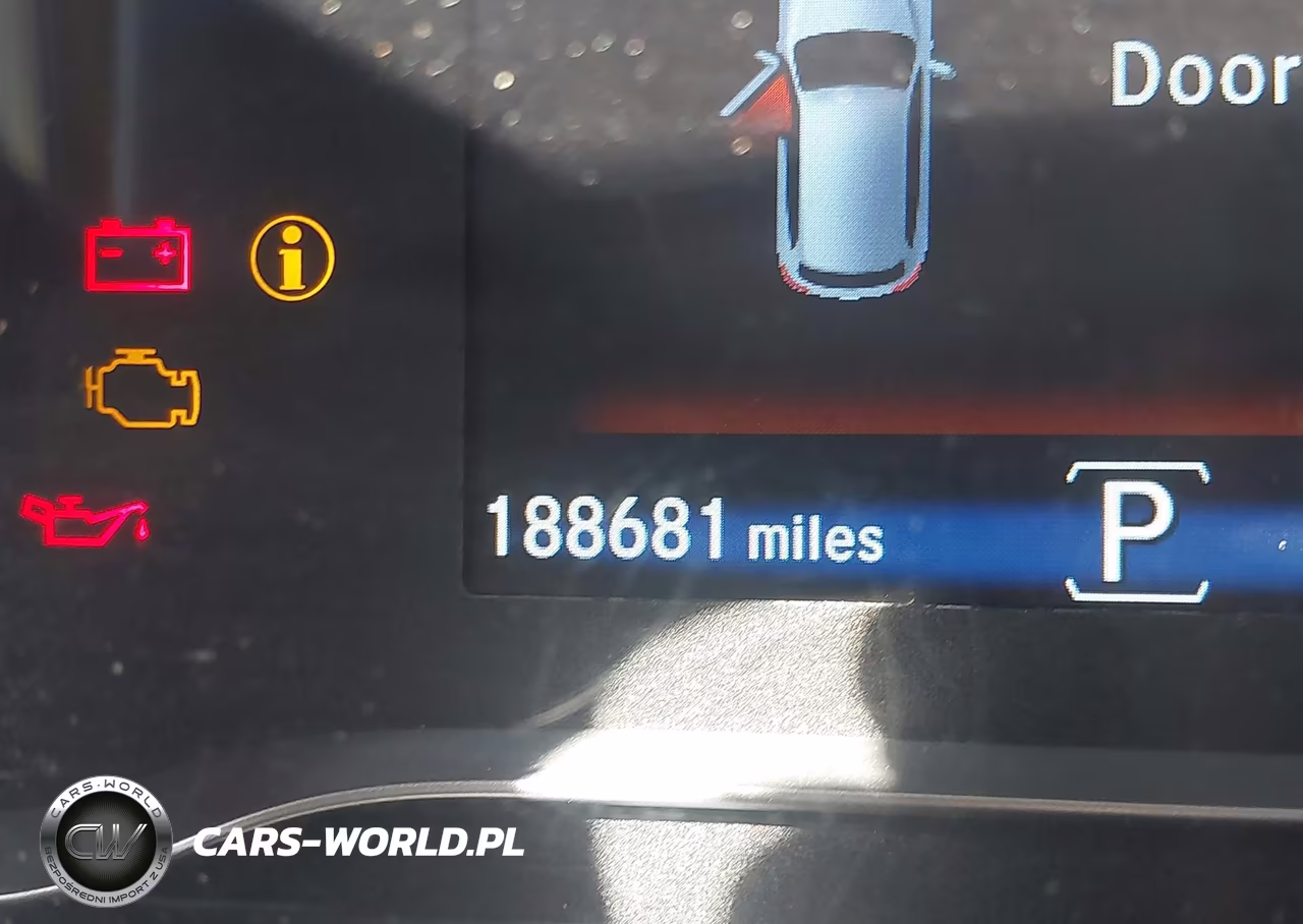 2018 Honda Pilot Touring VIN:5FNYF6H96JB038102 - 15
