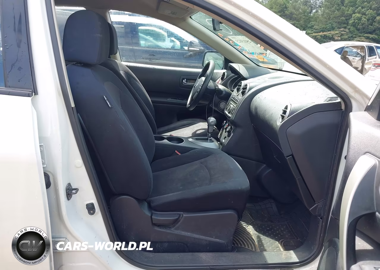2011 Nissan Rogue S VIN:JN8AS5MV3BW257367 - 5