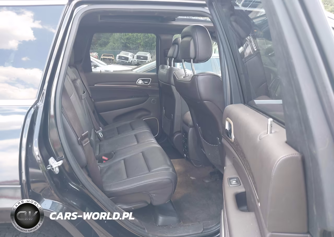 2015 Jeep Grand Cherokee Summit VIN:1C4RJFJG6FC829715 - 8