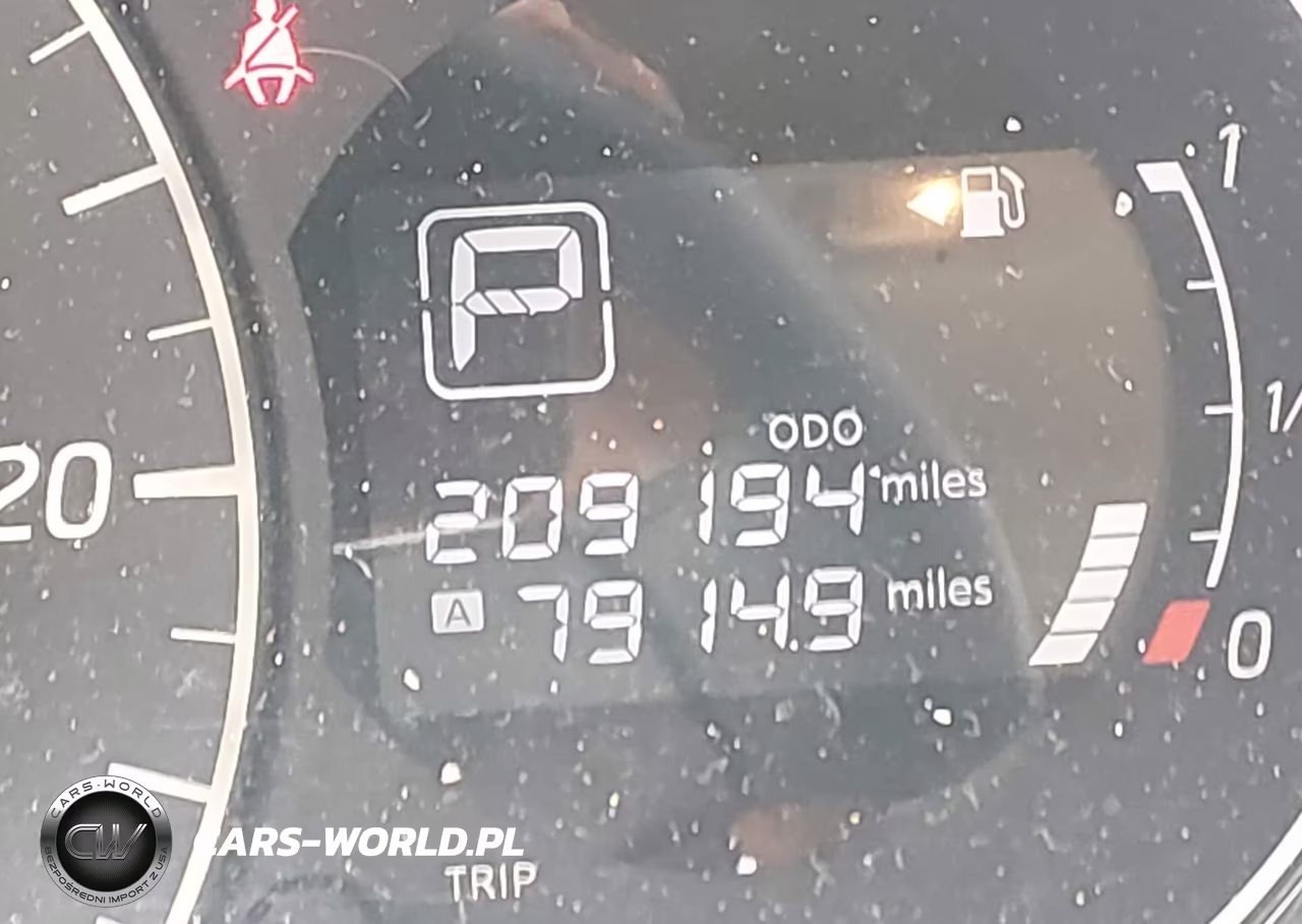 2019 Nissan Versa Note Sv VIN:3N1CE2CP4KL359315 - 16