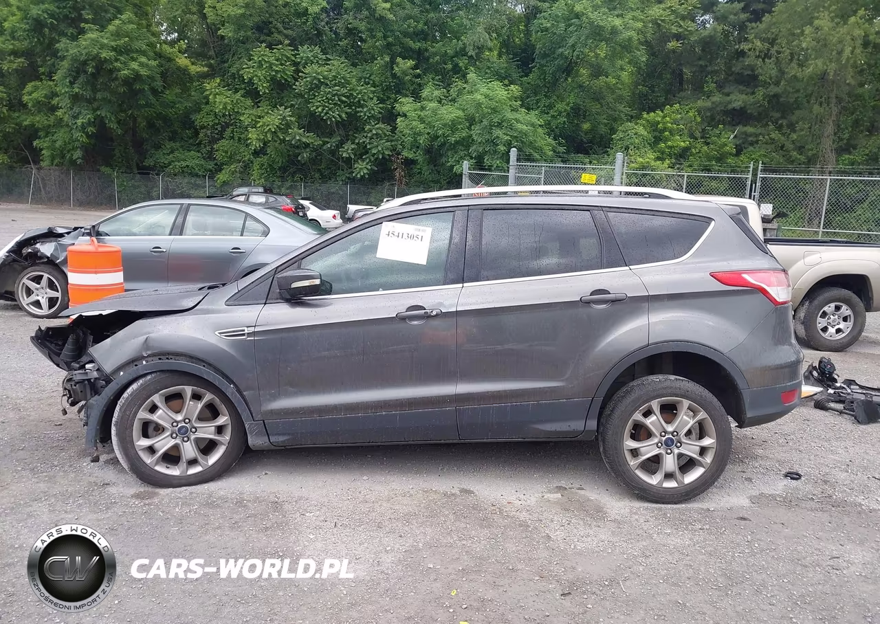 2015 Ford Escape Titanium VIN:1FMCU9J95FUC82457 - 13