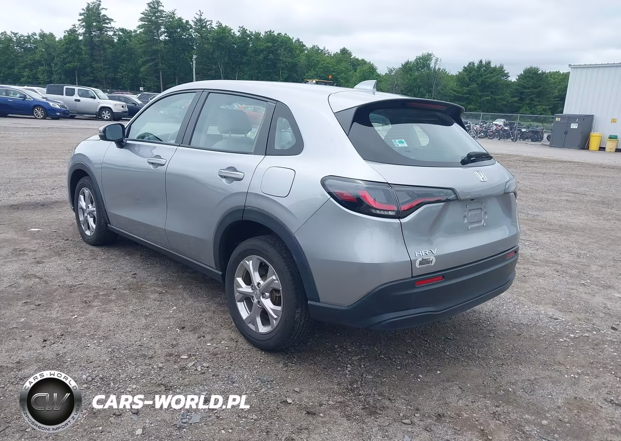 2024 Honda Hr-V Awd Lx VIN:3CZRZ2H3XRM756477 - 3