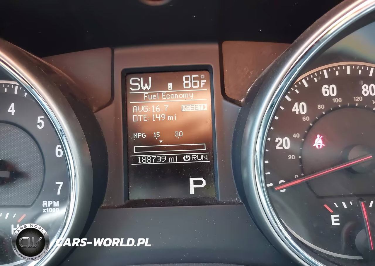 2012 Jeep Grand Cherokee Laredo VIN:1C4RJFAG2CC148737 - 15