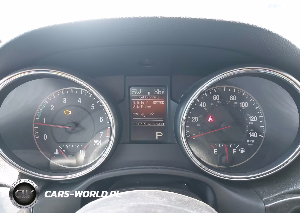 2012 Jeep Grand Cherokee Laredo VIN:1C4RJFAG2CC148737 - 7