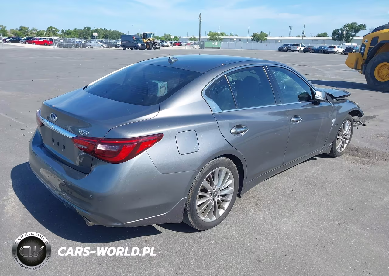 2018 Infiniti Q50 3.0T Luxe VIN:JN1EV7AP9JM351336 - 4