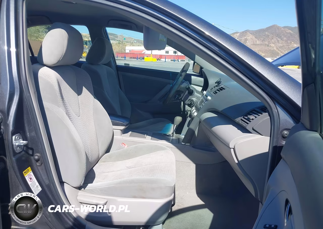 2011 Toyota Camry Le VIN:4T4BF3EK6BR111815 - 5
