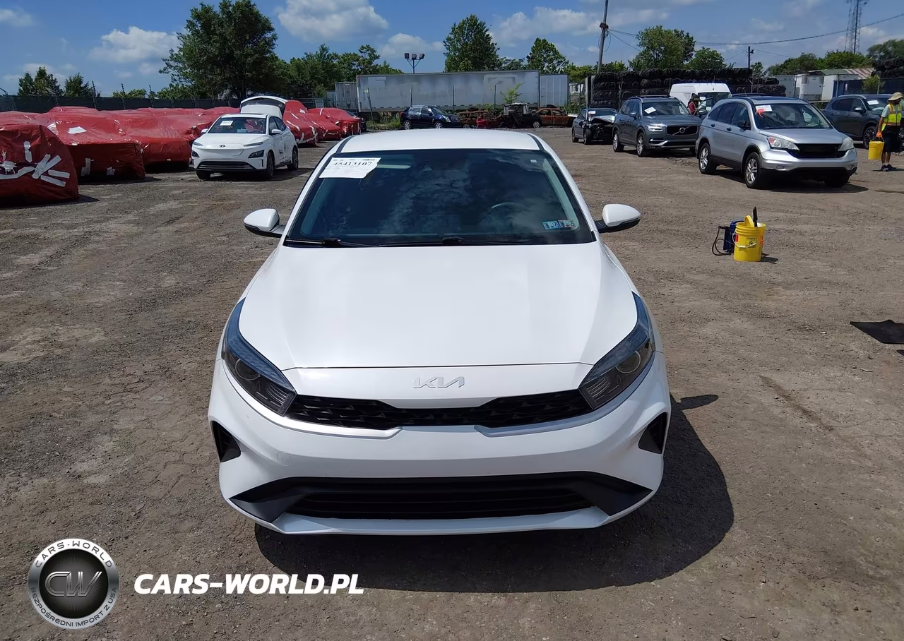 2023 Kia Forte Lxs VIN:3KPF24ADXPE580307 - 12