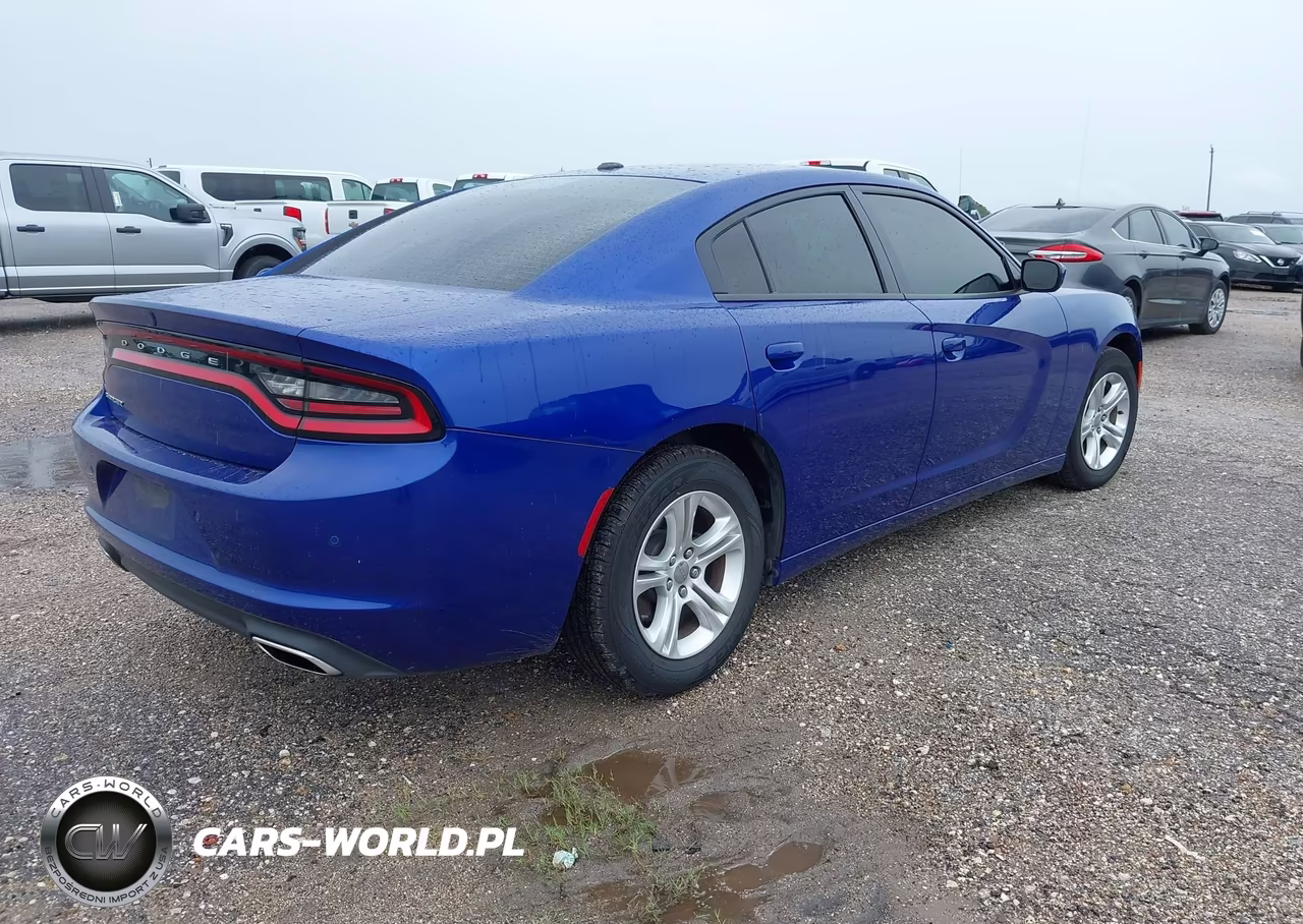 2020 Dodge Charger Sxt Rwd VIN:2C3CDXBG2LH190070 - 4